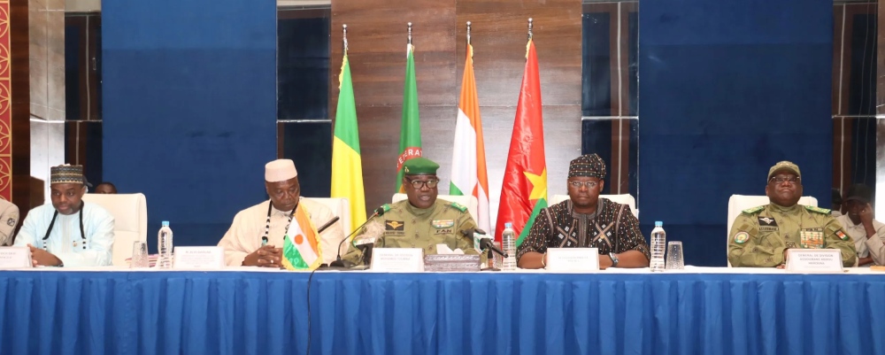 niamey accueille la 2e reunion des ministres de la justice de laes cap sur lautonomie judiciaire sahelienne