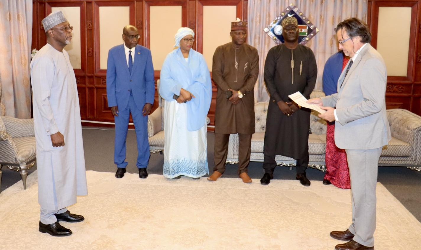 diplomatie la belgique la chine et les pays bas renforcent leurs relations avec le niger