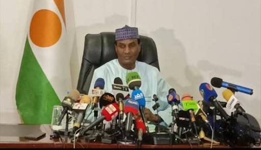 le premier ministre ali mahamane lamine zeine rencontre les medias prives vers un soutien renforce au niger