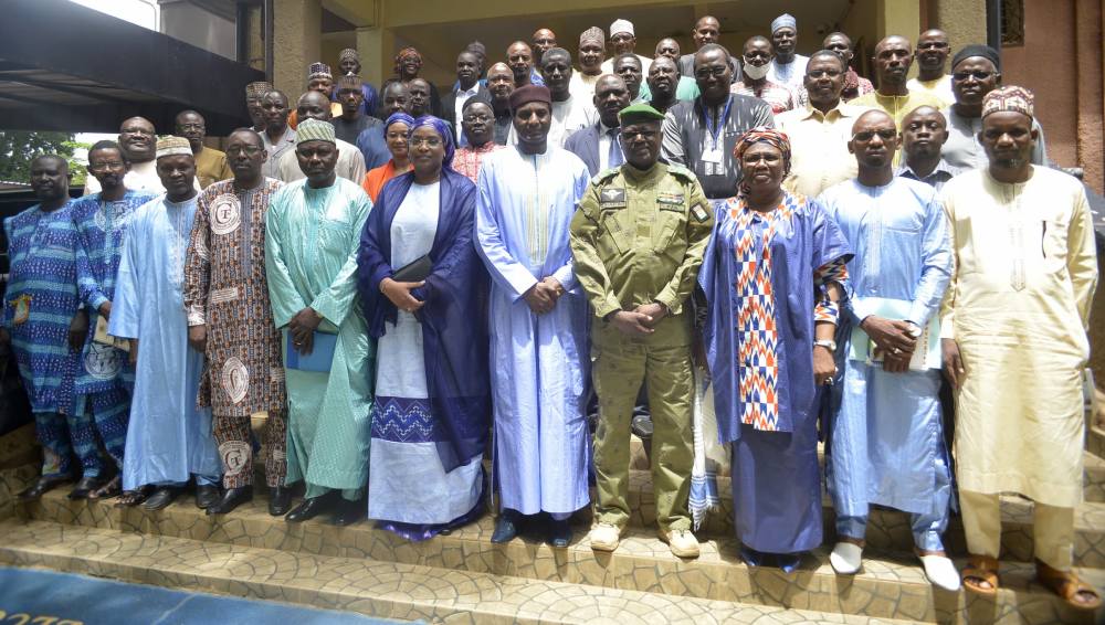 Rencontre entre le gouvernement et les syndicats du Niger 