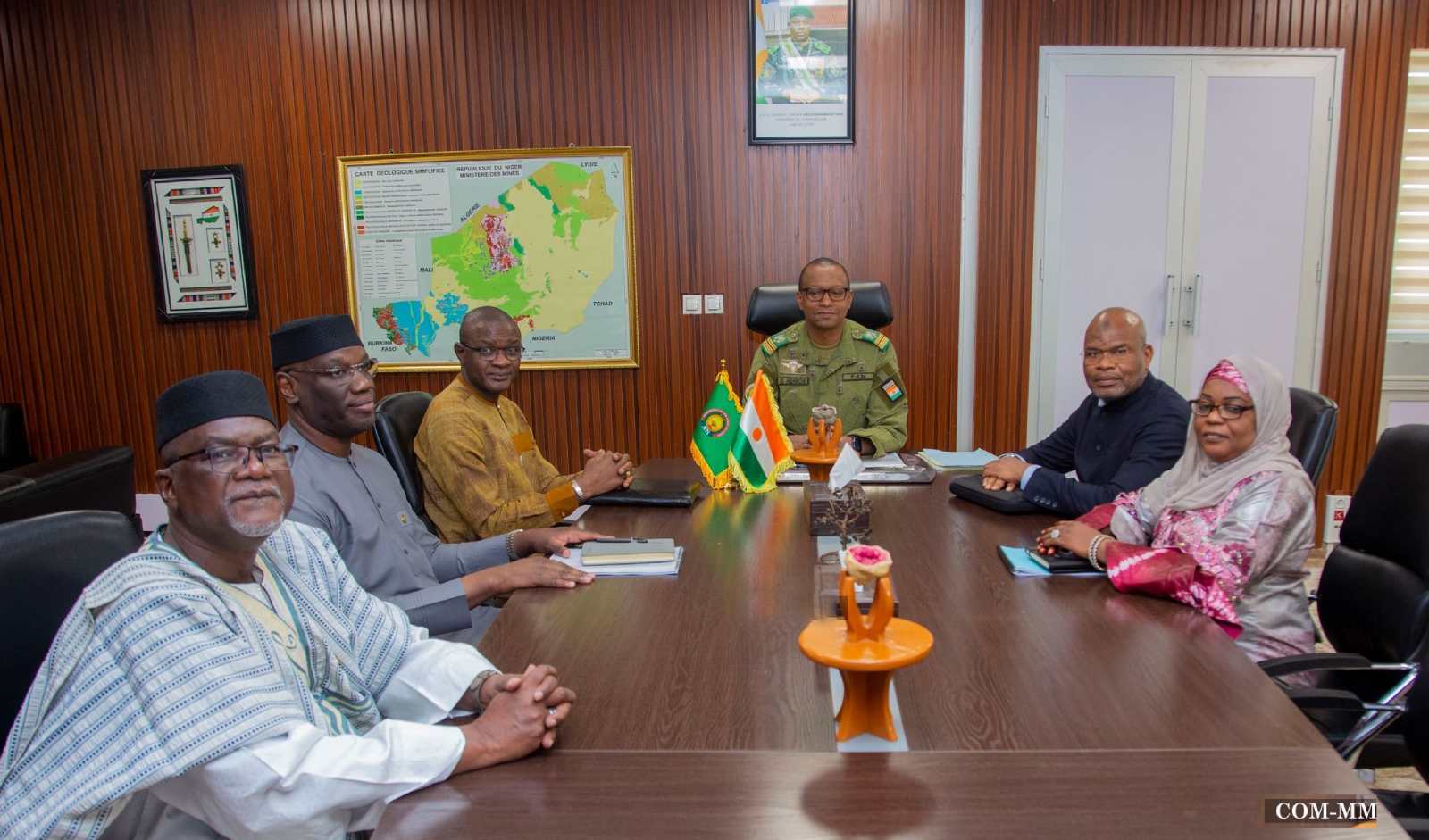 aes a niamey les pays du sahel resserrent leur coordination pour la souverainete energetique