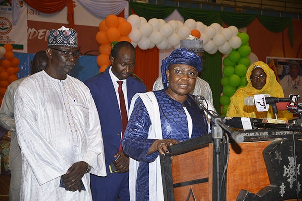 cloture du festival scolaire national 2025 a niamey lexcellence educative nigerienne a lhonneur