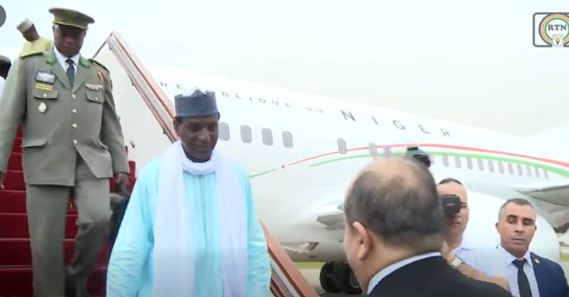 cooperation niger algerie le premier ministre ali mahaman lamine zeine a alger