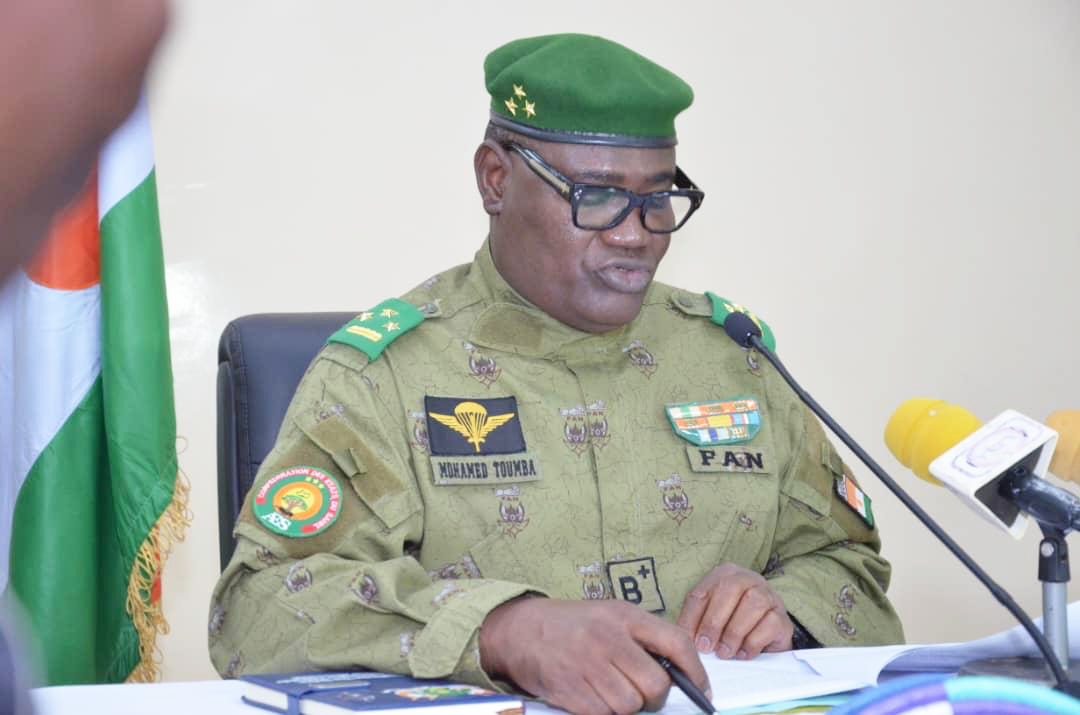 general de division mohamed toumba 1