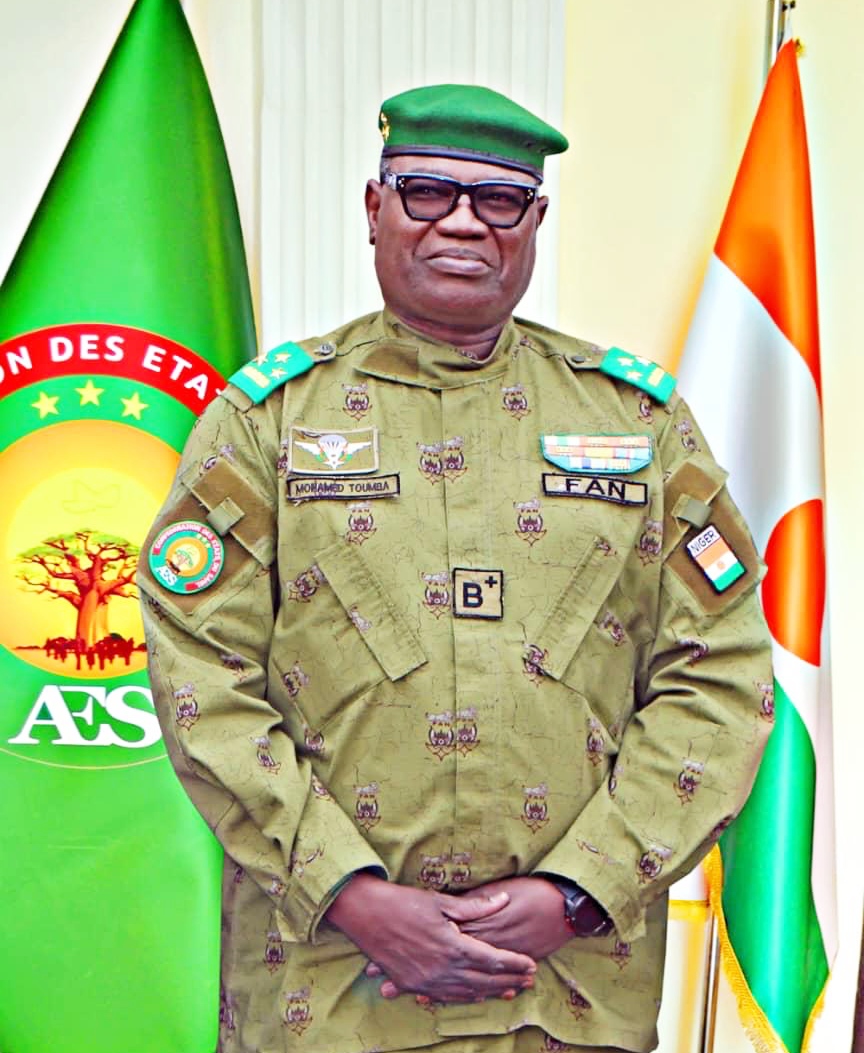 general de division mohamed toumba 2