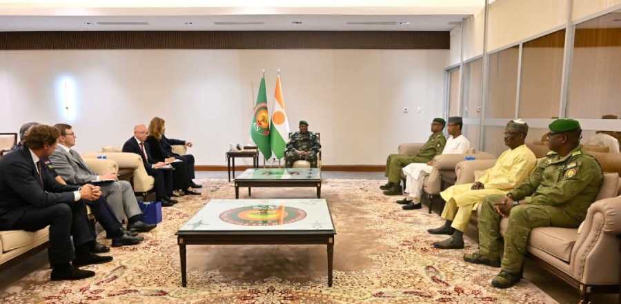 niger russie abdourahamane tiani recoit une delegation de plus de 100 participants conduite par le ministre russe de lenergie