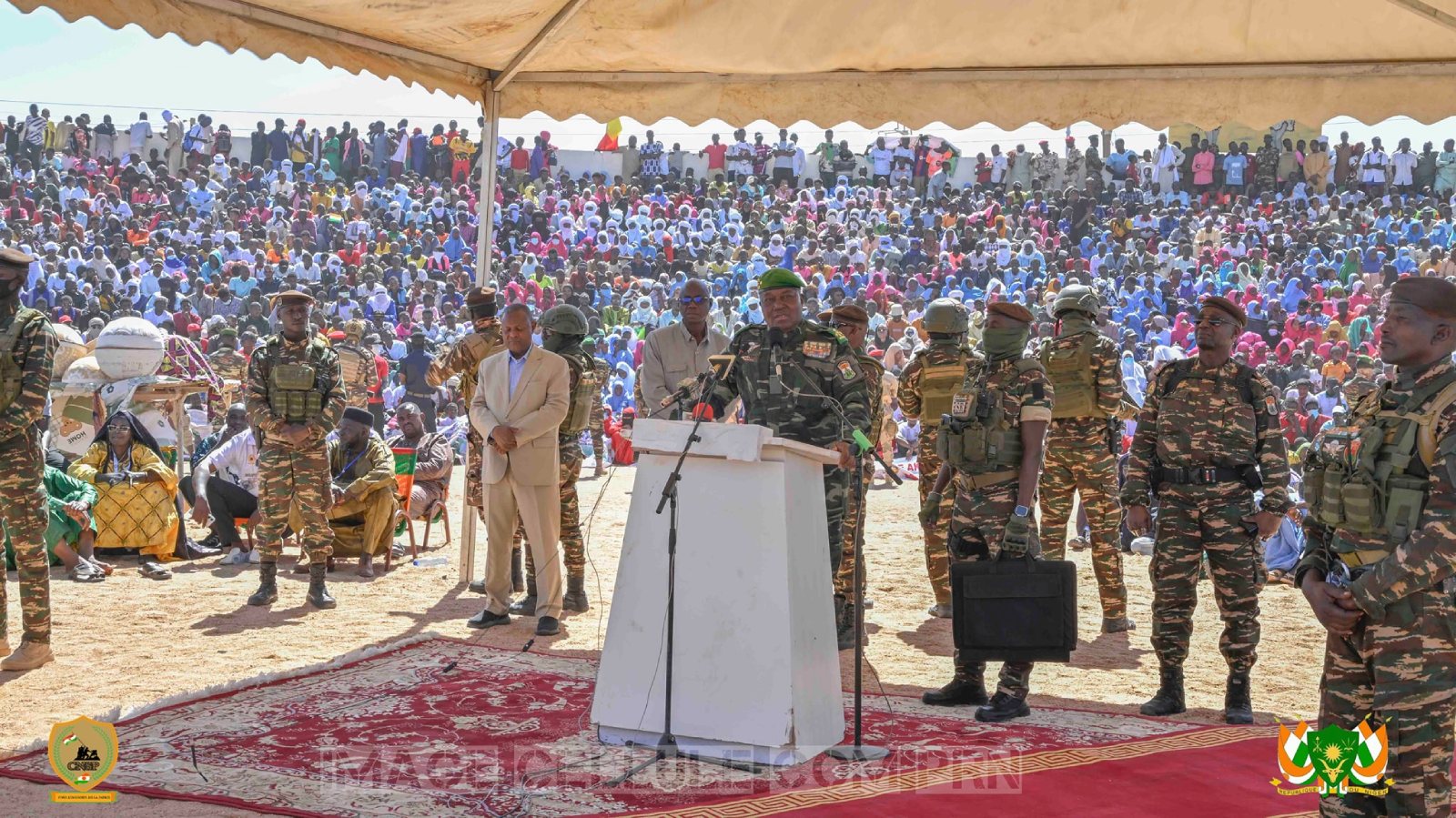 tournee de proximite a agadez tiani mise sur la securite et linvestissement national 1