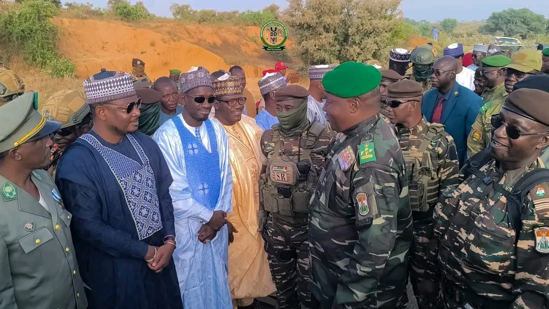 tournee presidentielle 2025 letape de maradi confirme lancrage territorial du chef de letat