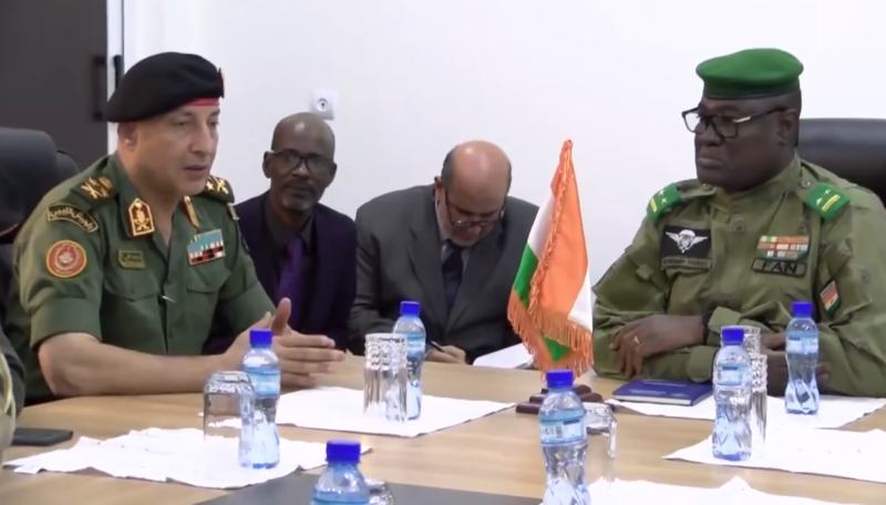 visite du chef detat major libyen au niger 