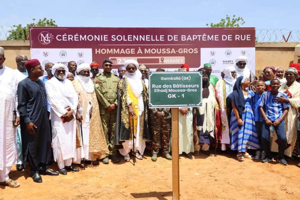niamey la rue gk 1 porte desormais le nom delhadji moussa gros