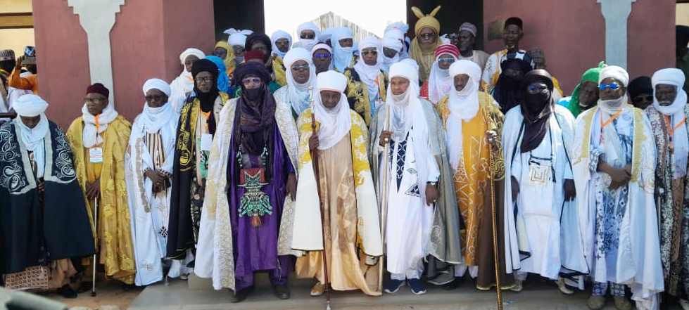 niger un bureau complet pour lassociation des chefs traditionnels du niger actn avec le sultan de lair elu nouveau president 1