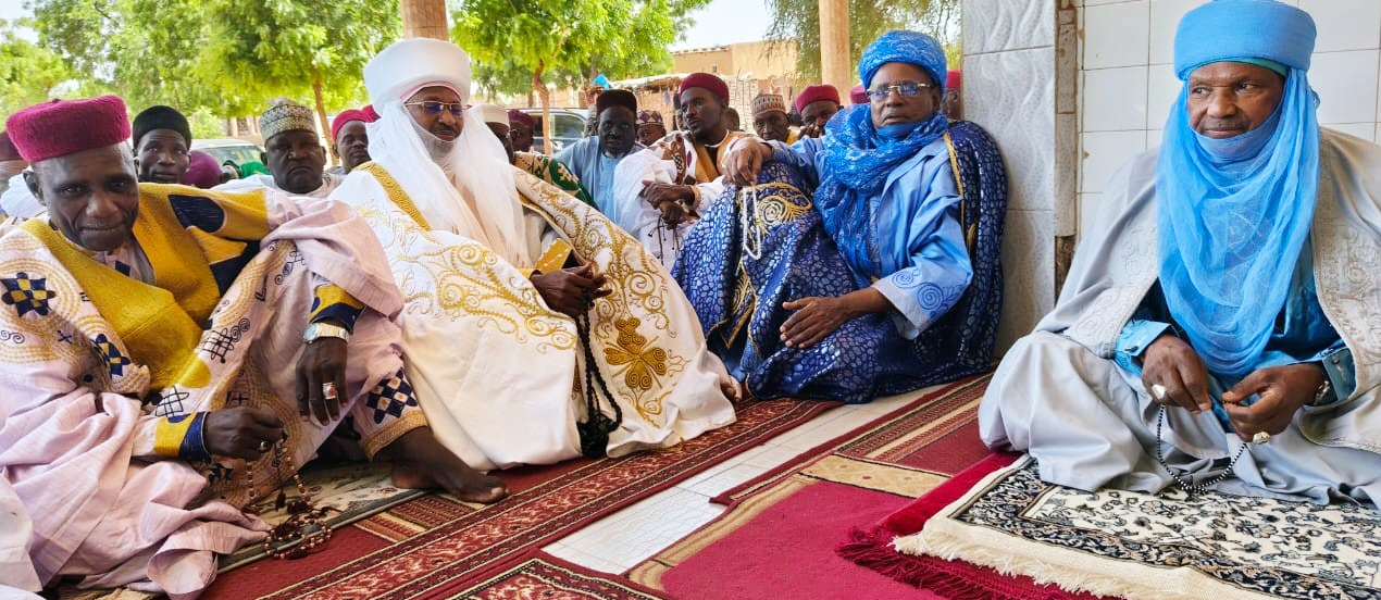 paix au niger autorites oulemas et populations unis dans la priere